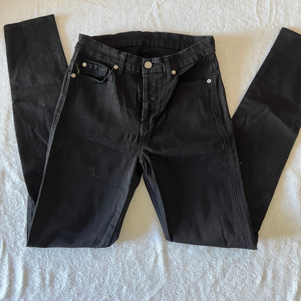 7 for all mankind jeans size 28!